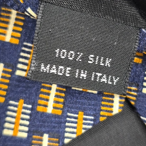 Hickey Freeman Neck Tie Blue Yellow Geometric 100% Silk Made in Italy - Picture 4 of 7